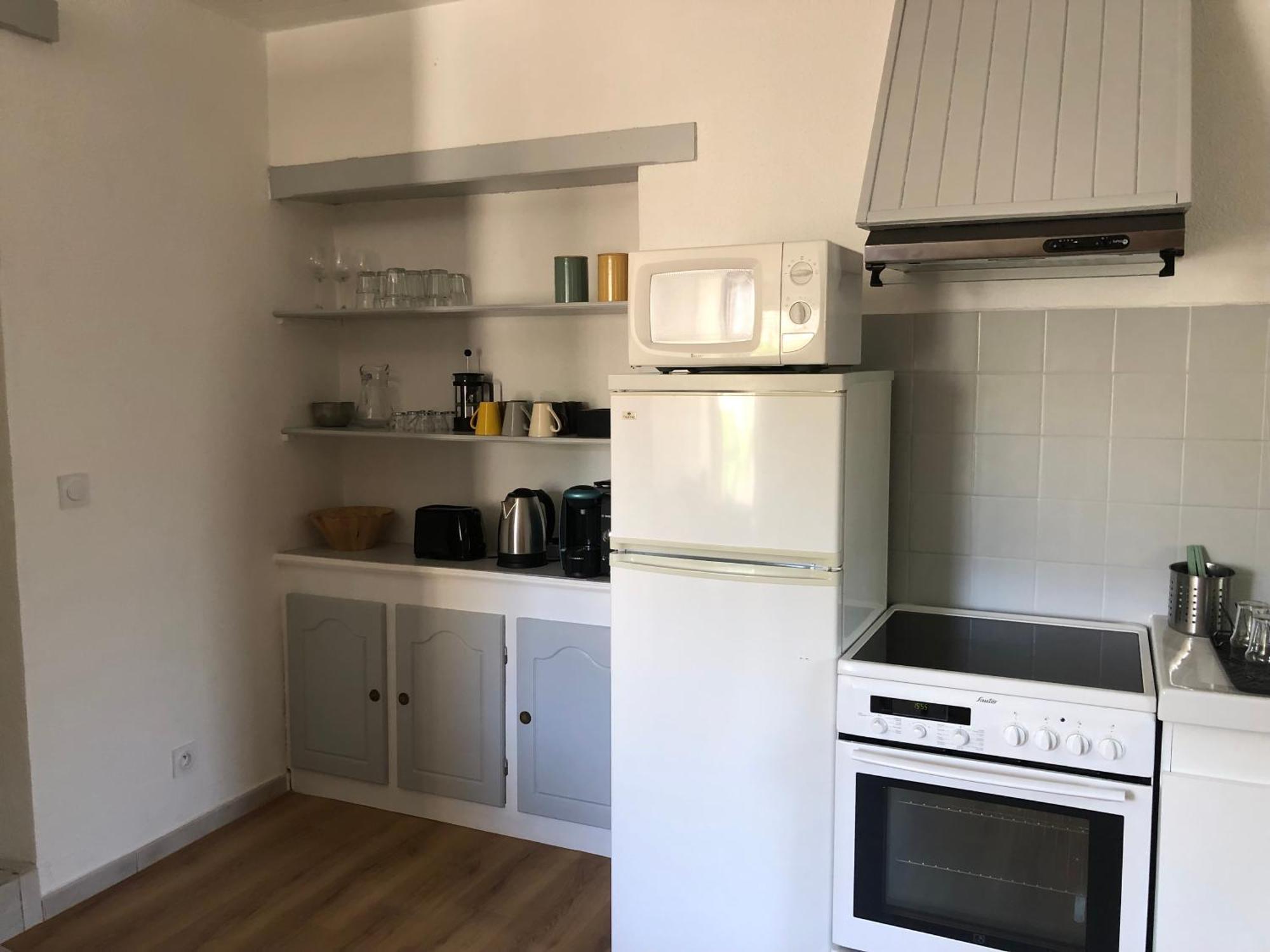 Apartament T2 Avec Terrasse Calme Et Ensoleillee Saint-Claude Zewnętrze zdjęcie